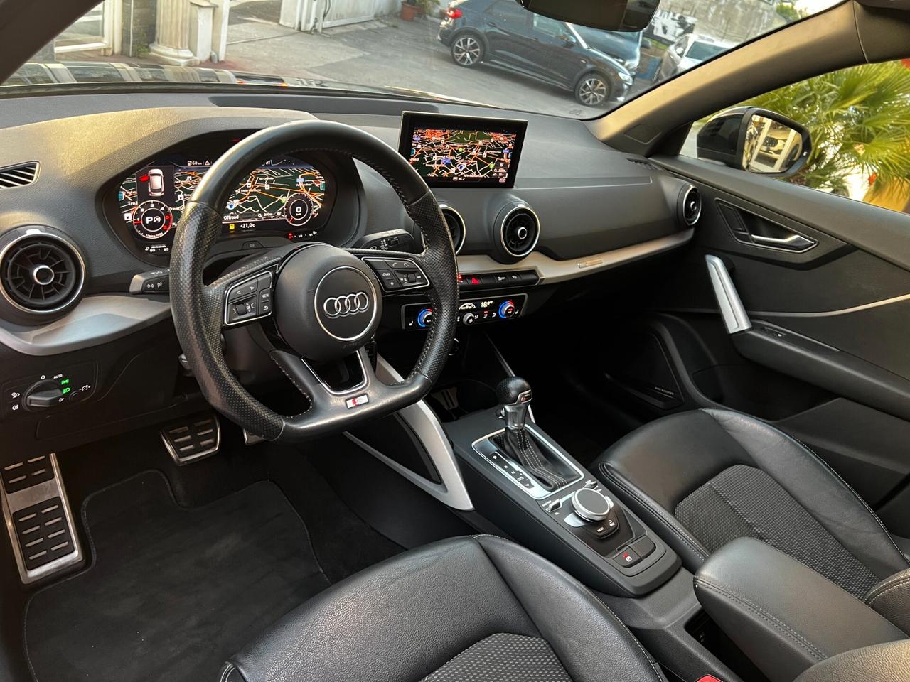 Audi Q2 30 TDI S tronic-2xS Line-TETTO-FULL
