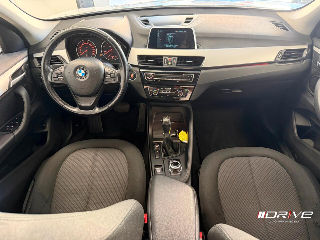 BMW X1 (F48) X1 sDrive18d Business