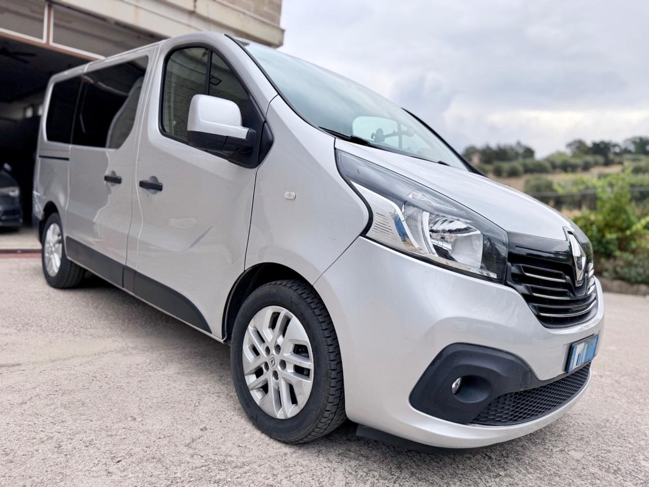Renault Trafic 1.6 dCi biturbo 9p passo corto