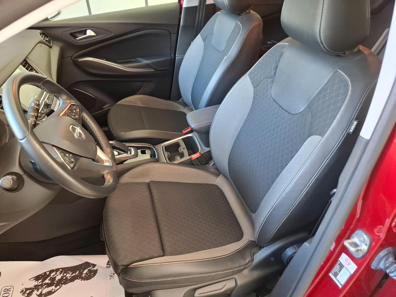 Opel Grandland X 1.6 Hybrid Plug-in aut. AWD Ultimate