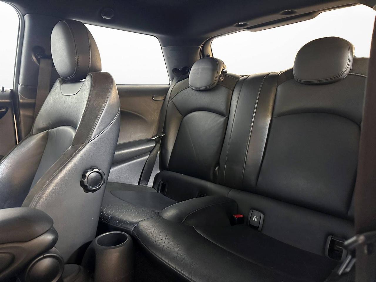 MINI Mini Cooper SE L