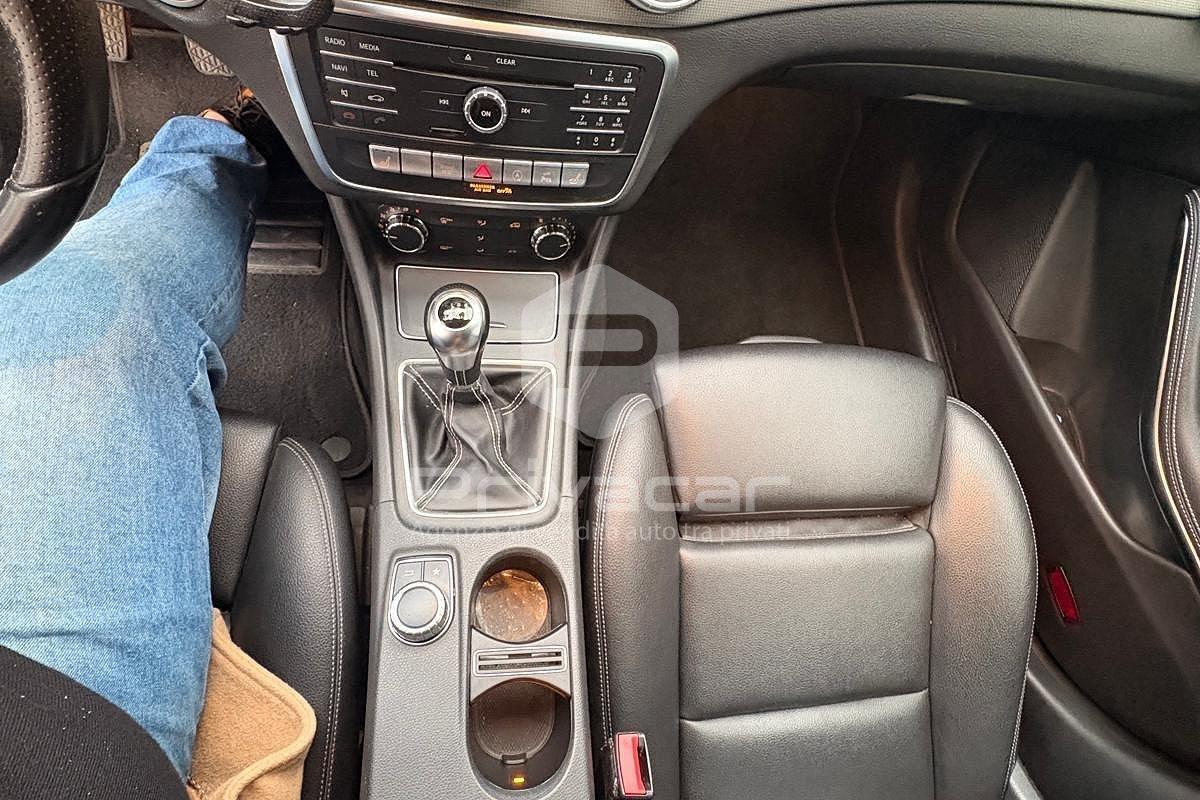 MERCEDES CLA 180 S.W. Sport