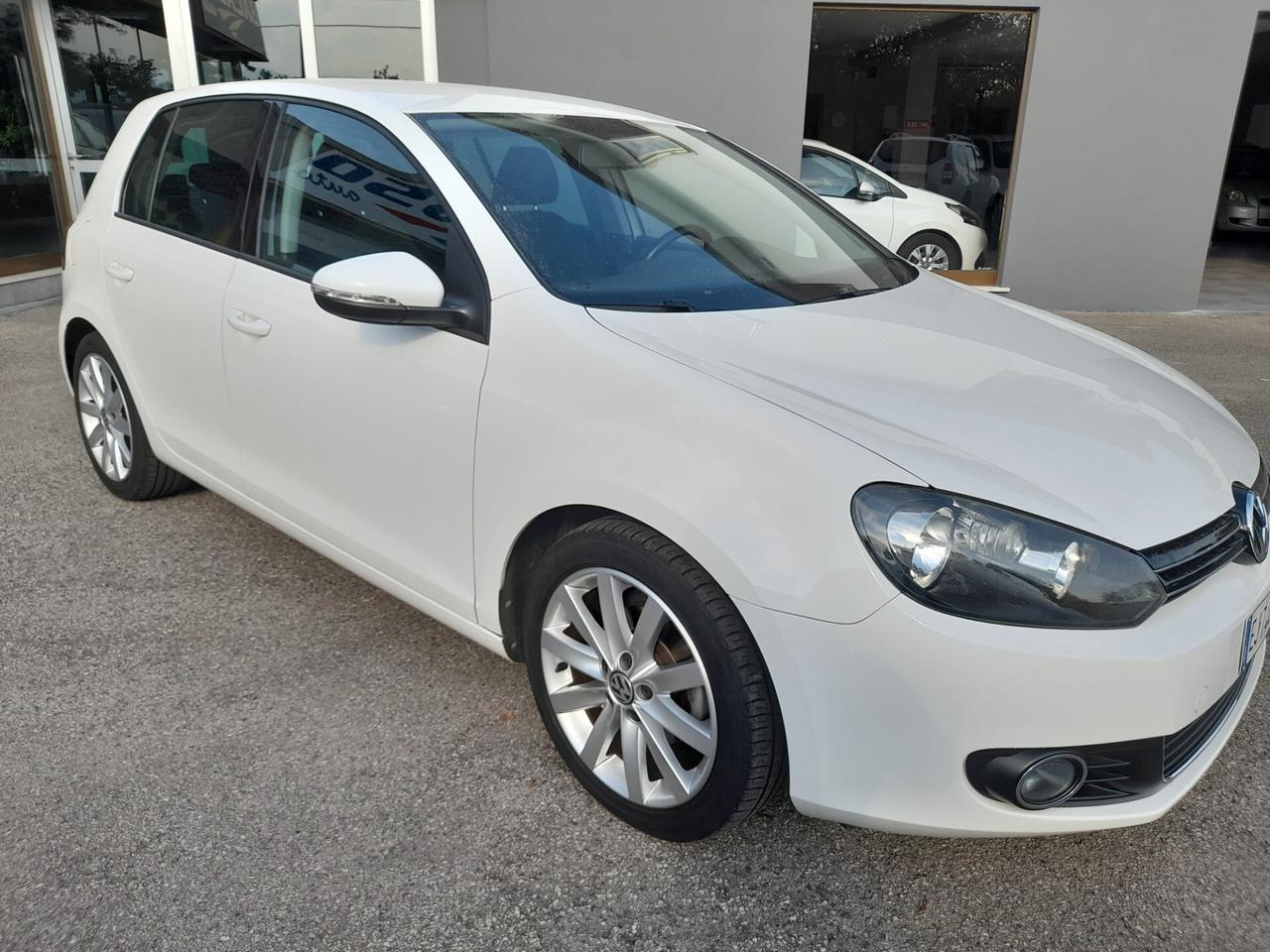 Volkswagen Golf 1.6 TDI DPF 5p. Highline