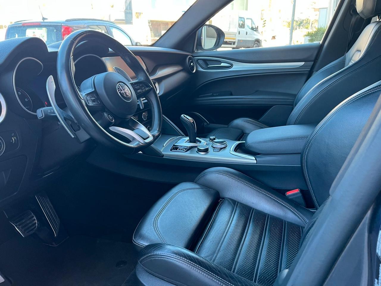 Alfa Romeo Stelvio 2.2 210 CV AT8 Q4 Veloce