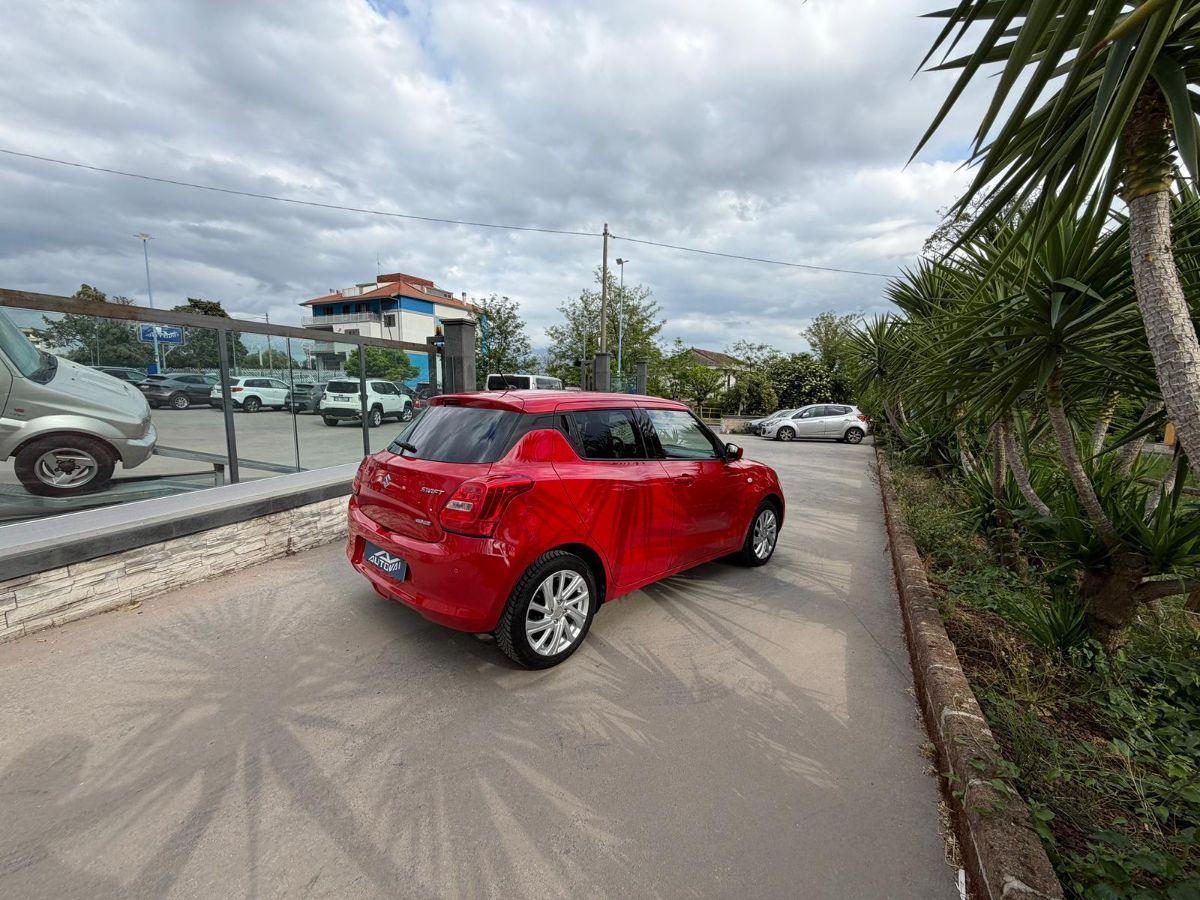 SUZUKI - Swift - 1.2 Hybrid Top