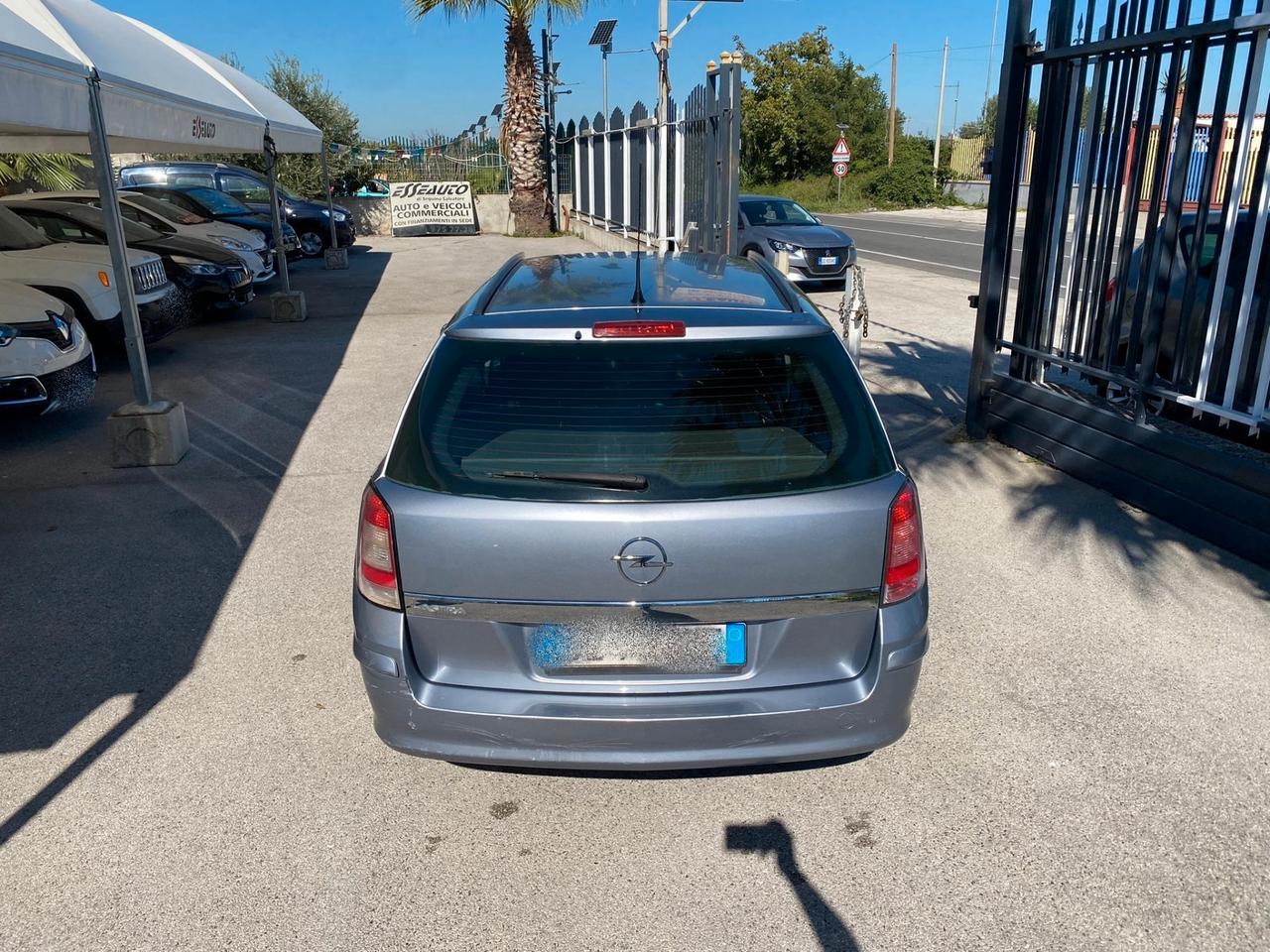 Opel Astra 1.6 115CV Sports Tourer Cosmo