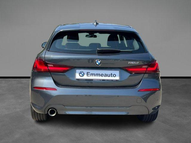 BMW 116 d 5p. Business Advantage