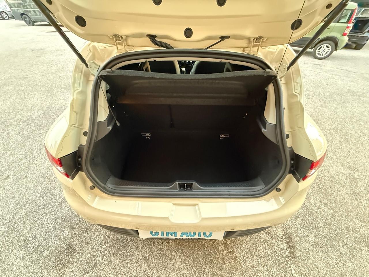 Renault Clio TCe 12V 90 CV GPL