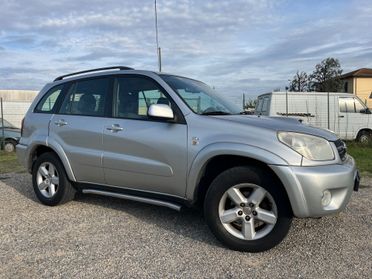 Toyota RAV 4 RAV4 2.0 Tdi D-4D cat 5 porte Sol