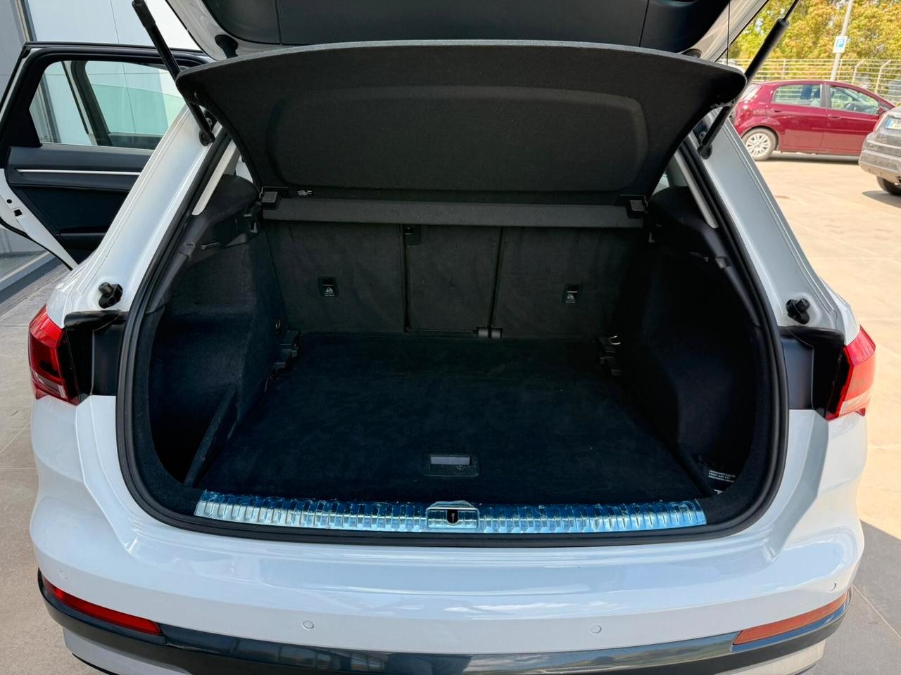 Audi Q3 35 TDI S tronic Business Advanced