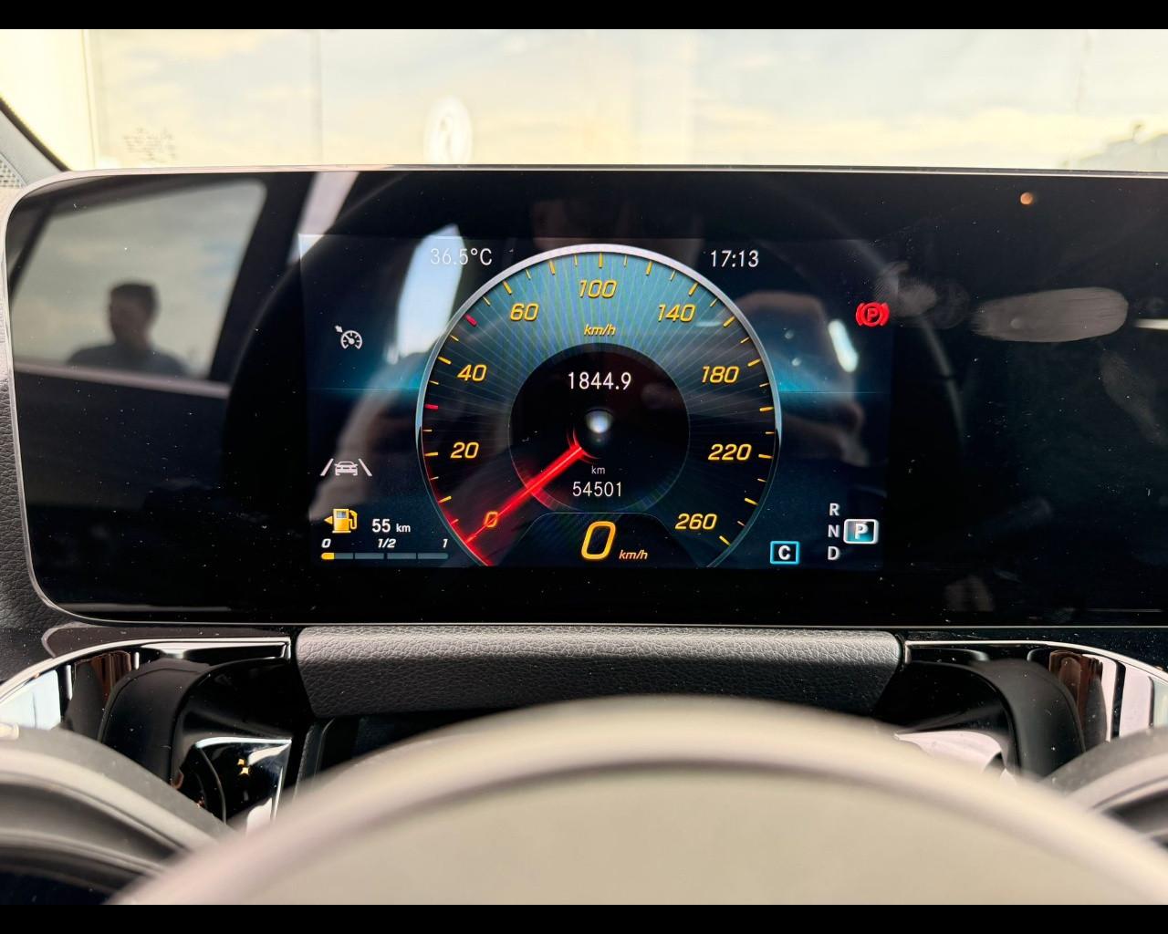 Mercedes-Benz GLA 200D SPORT PLUS AUTO
