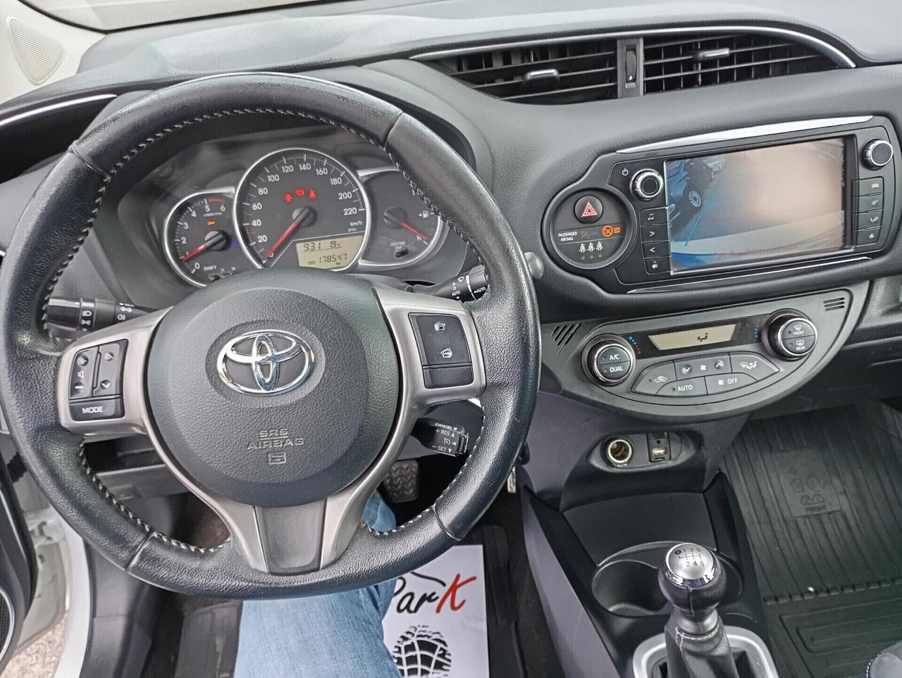 Toyota Yaris 5P 1.4 D-4D Lounge
