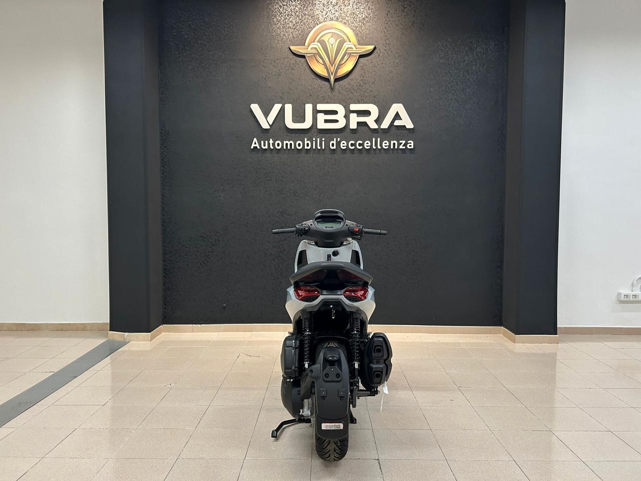Piaggio Beverly S 400