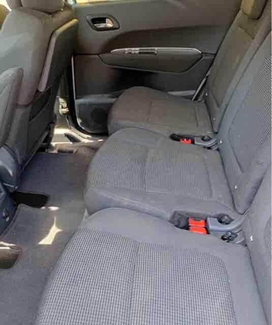 Peugeot 5008 2.0 HDi