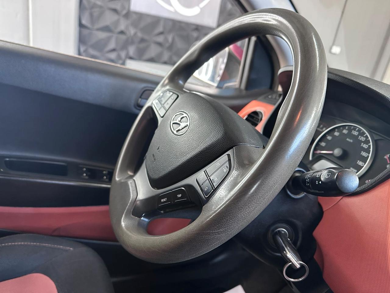 Hyundai i10 1.0 MPI Login