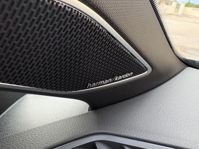 VOLKSWAGEN Golf GTI 2.0 TSI DSG TETTO-LED-PELLE-CERCHI 19''.