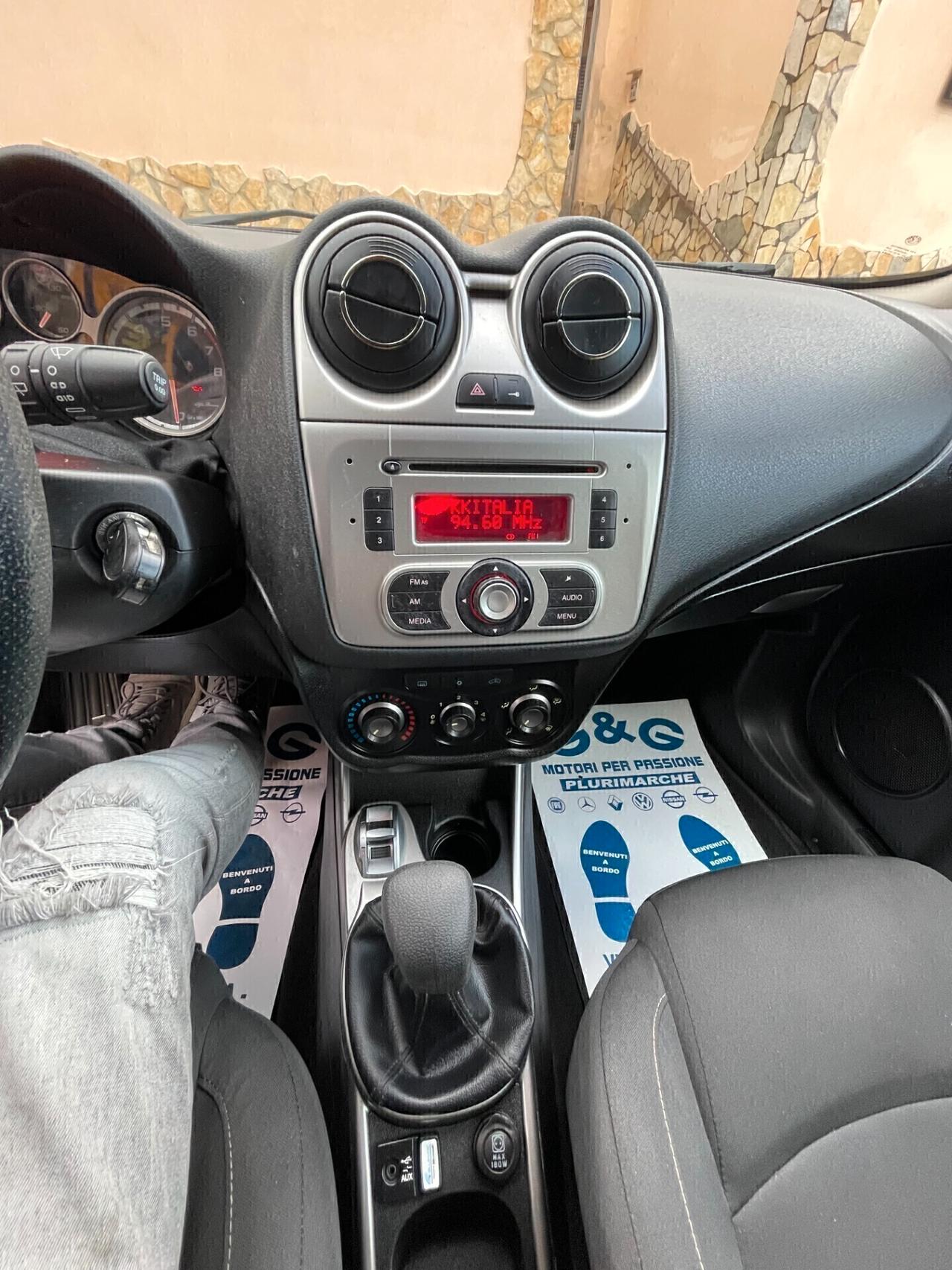 Alfa Romeo MiTo 1.4 78 CV Distinctive Sport Pack