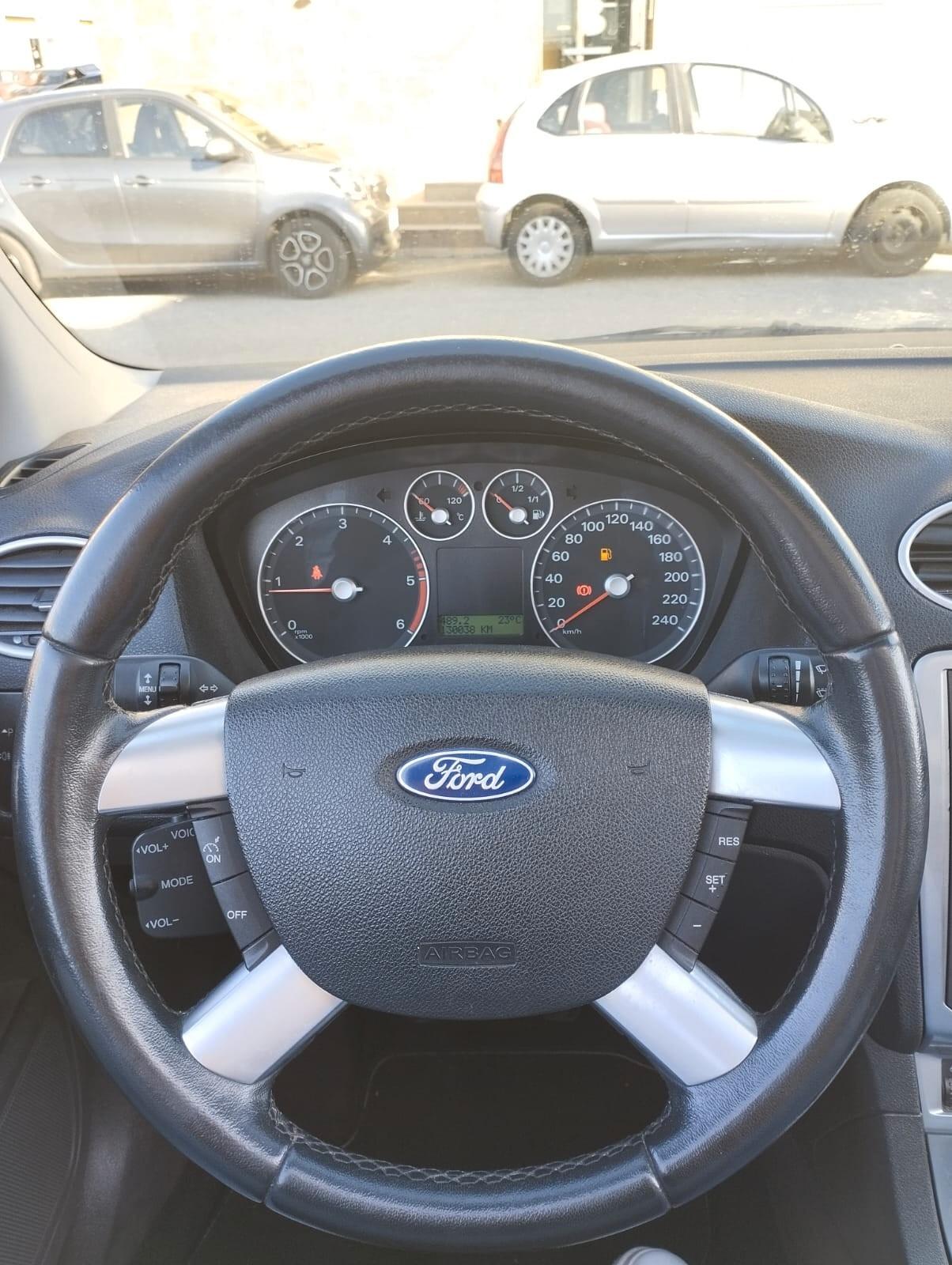 Ford Focus CC Focus 2.0 TDCi (136CV) CC Titanium DPF