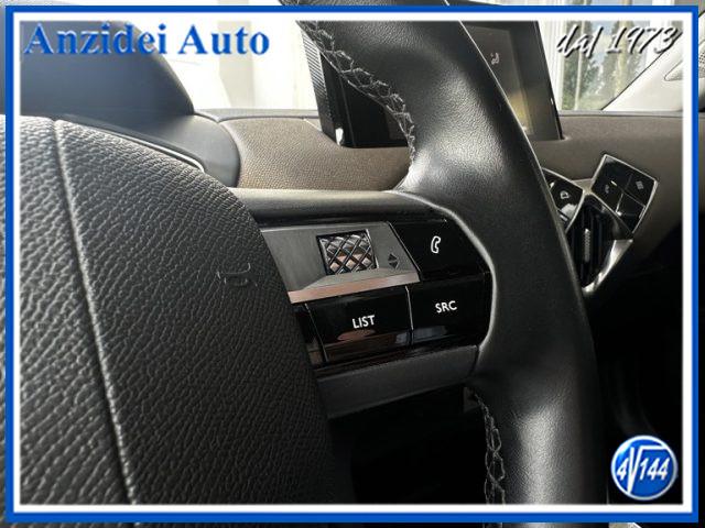 DS AUTOMOBILES DS 3 Crossback BlueHDi 100 So Chic
