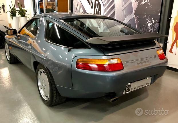 PORSCHE 928 S