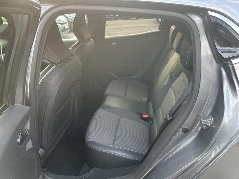 Renault Clio V 2019 1.0 tce Intens Gpl 100cv my21