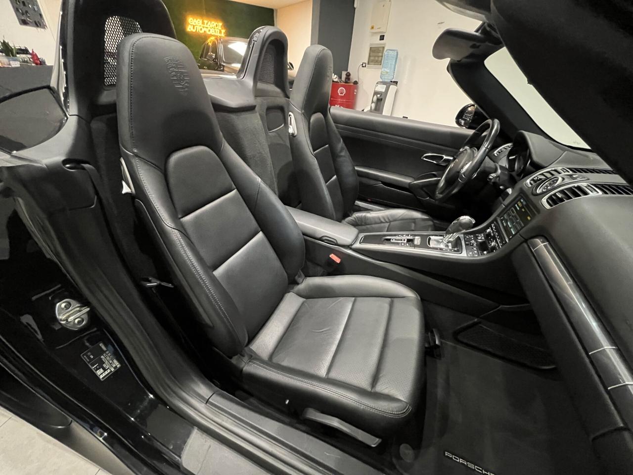 Porsche Boxster 2.7 Black Edition Cabrio