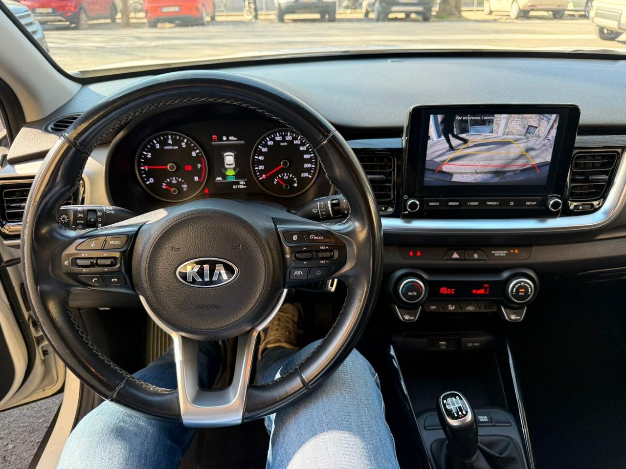 Kia Stonic 1.0 T-GDi 100 CV MHEV iMT Style