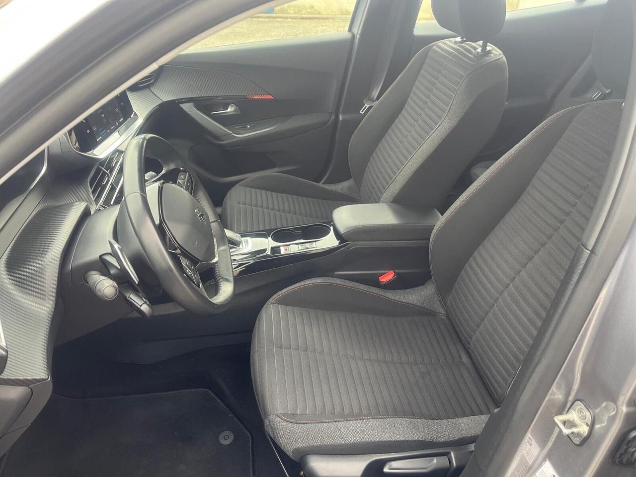 Peugeot 2008 puretech 1.2/130 cv-c.autom-12/2021