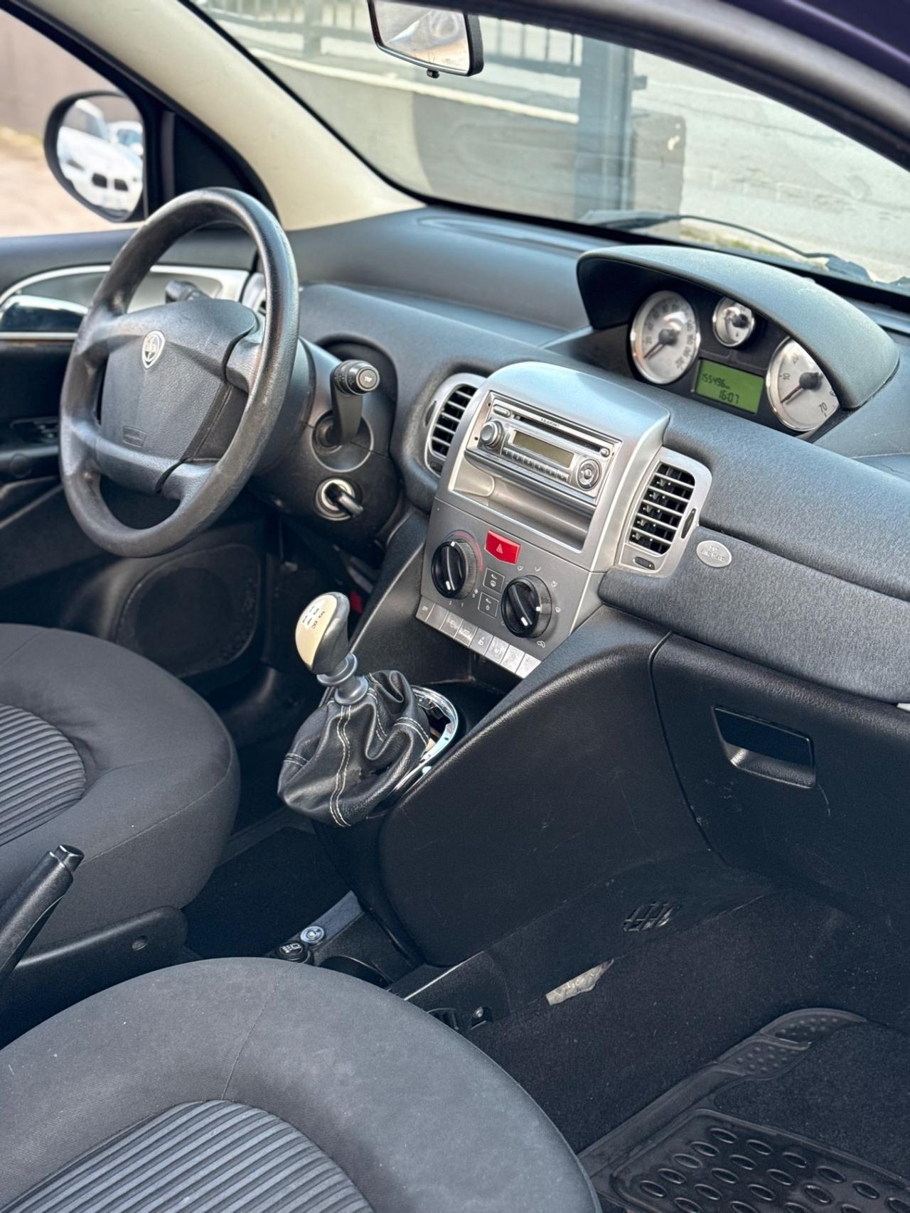 Lancia Ypsilon 1.2 Oro Ecochic GPL