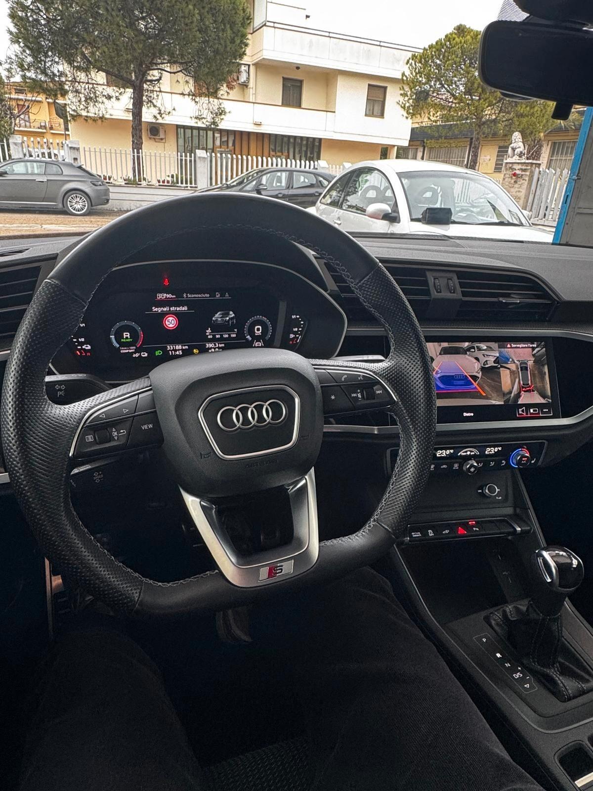 Audi Q3 SPB 45 TFSI e S tronic line edition