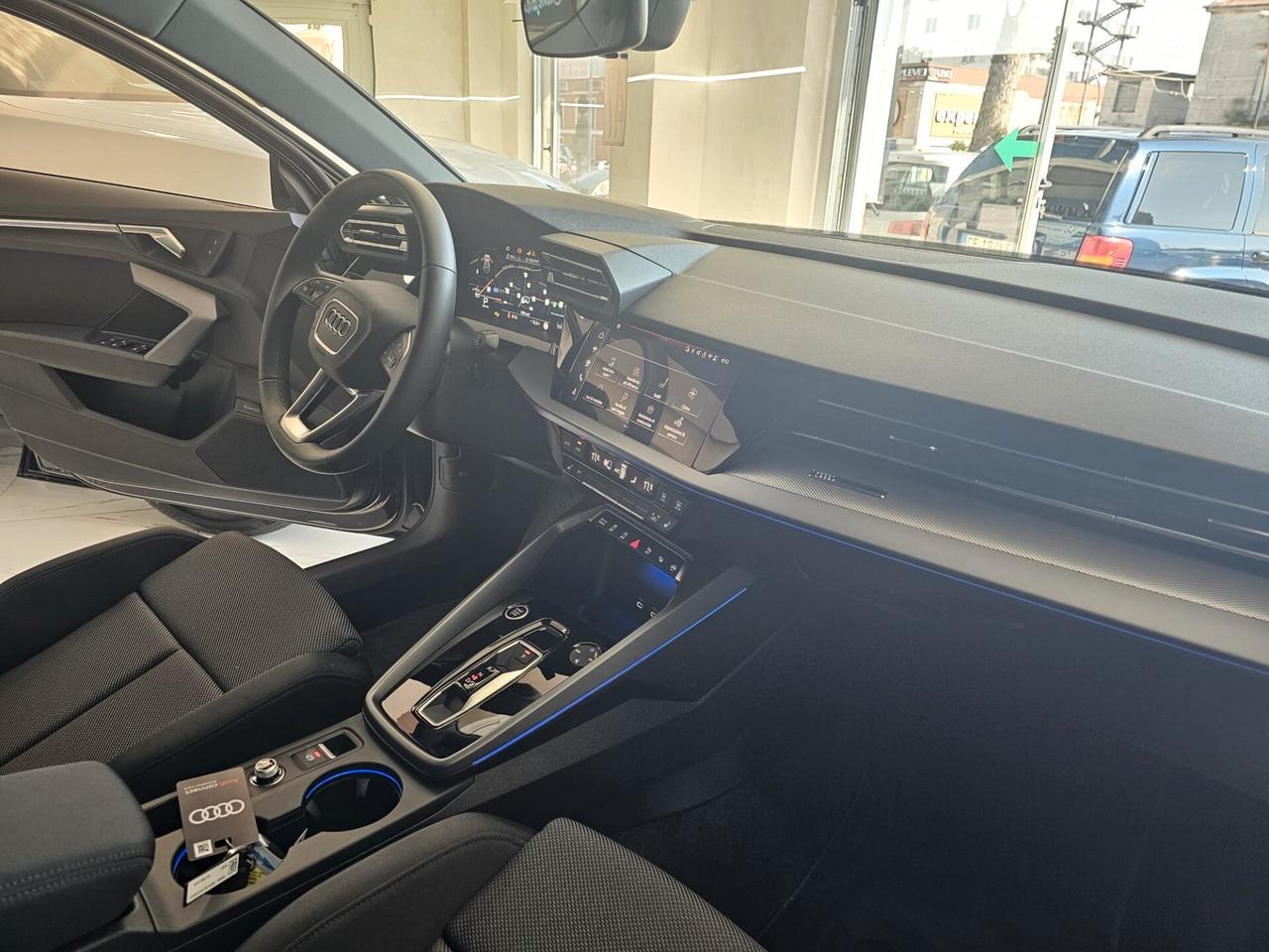 NUOVA AUDI A3 SPORTBACK S-LINE 35 TDI 150CV S-TRONIC IDENTITY BLACK