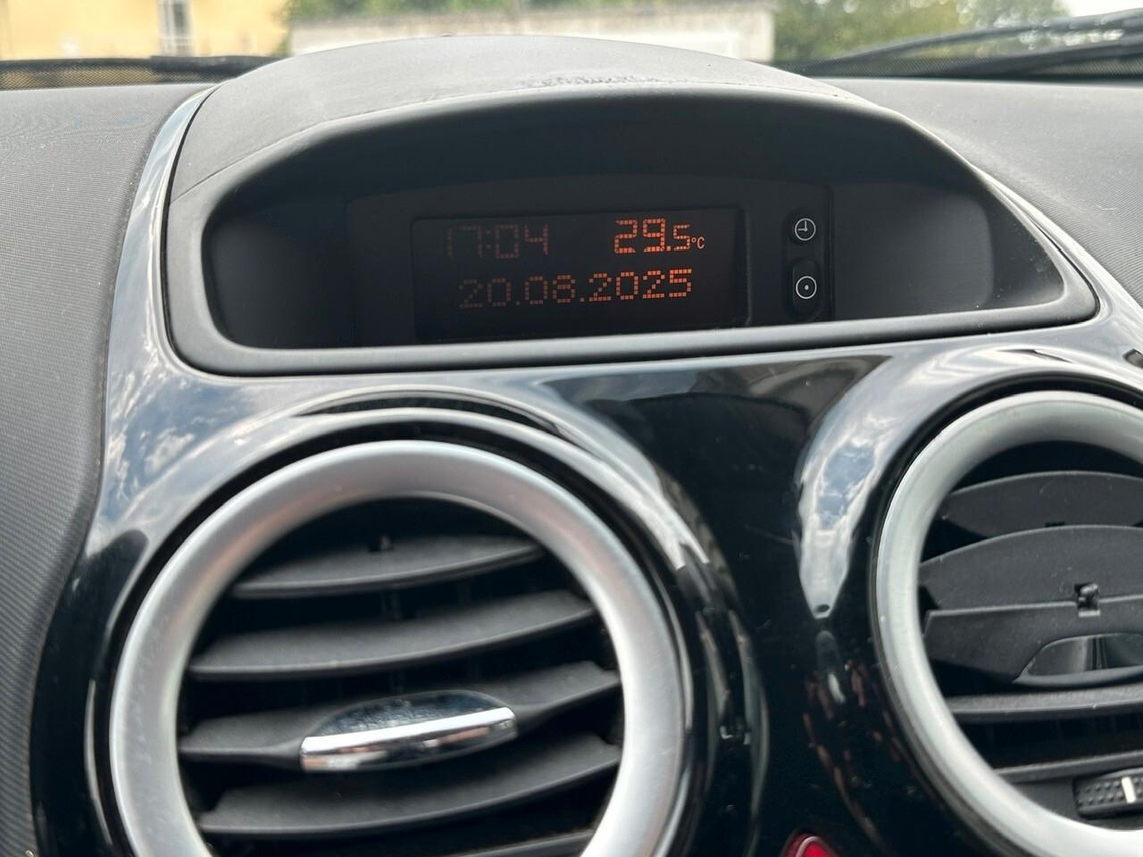 Opel Corsa 1.2 Cosmo *NEOPATENTATI