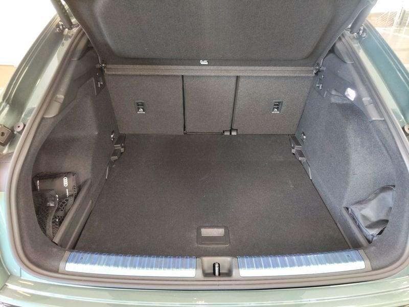 Audi Q3 Q3 Sportback 2.0 tdi Business 150cv s-tronic