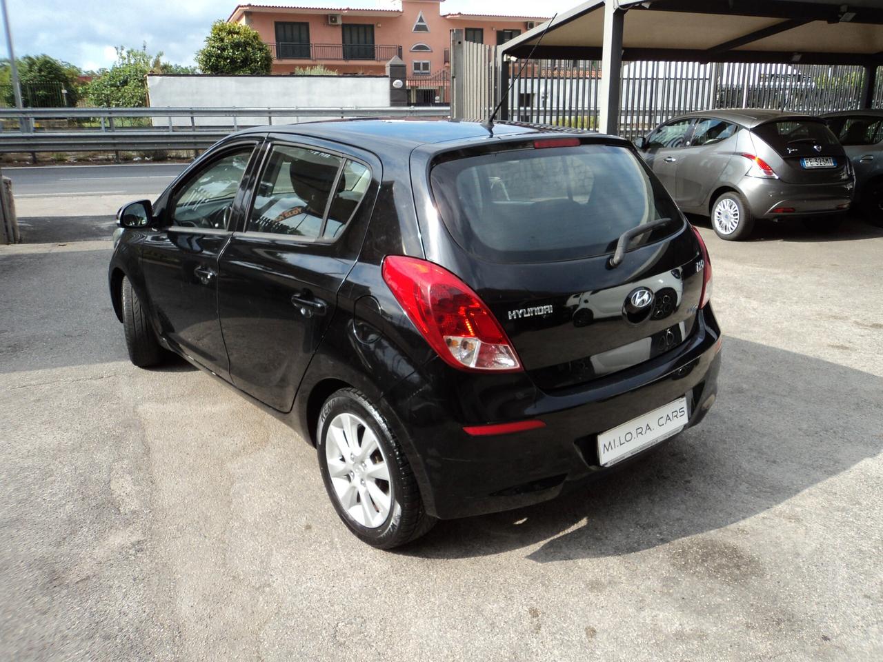 Hyundai i20 1.2 5p. BlueDrive GPL Sound Edition