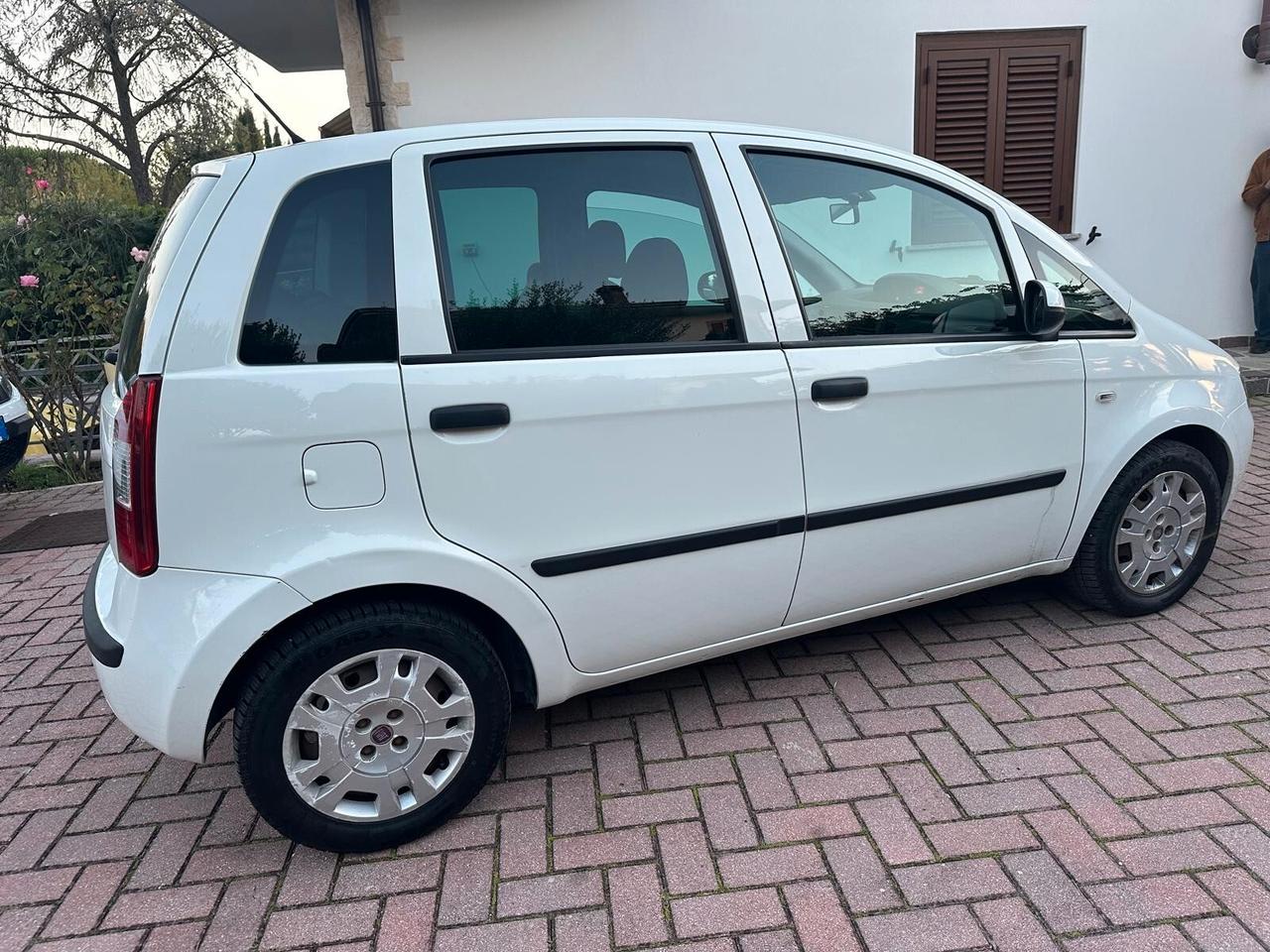Fiat Idea 1.4 Dynamic EasyPower