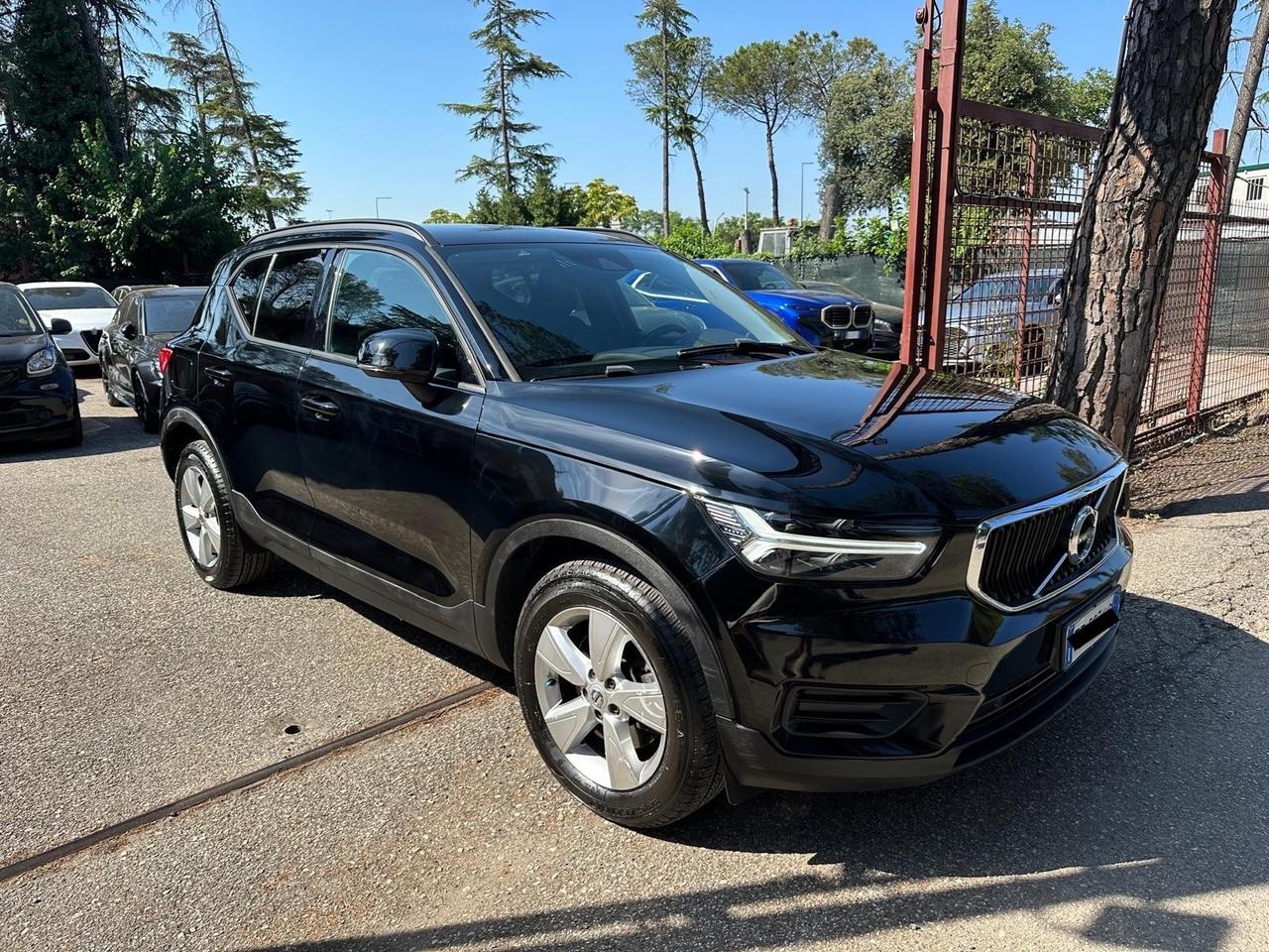 Volvo XC40 D3 AWD Geartronic Momentum kamera *promo*