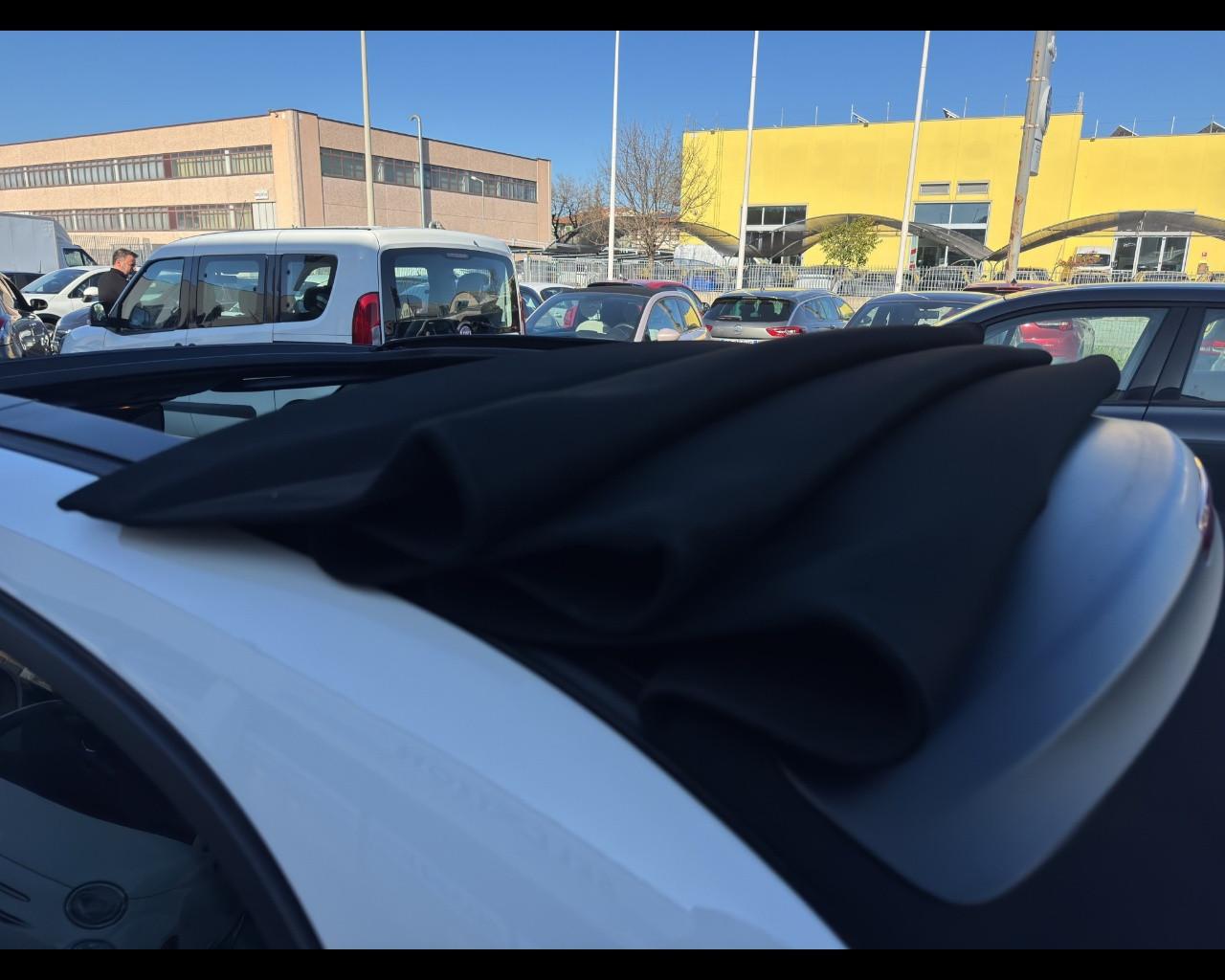 FIAT 500 (2015-2024) - 500 C 1.0 Hybrid Dolcevita