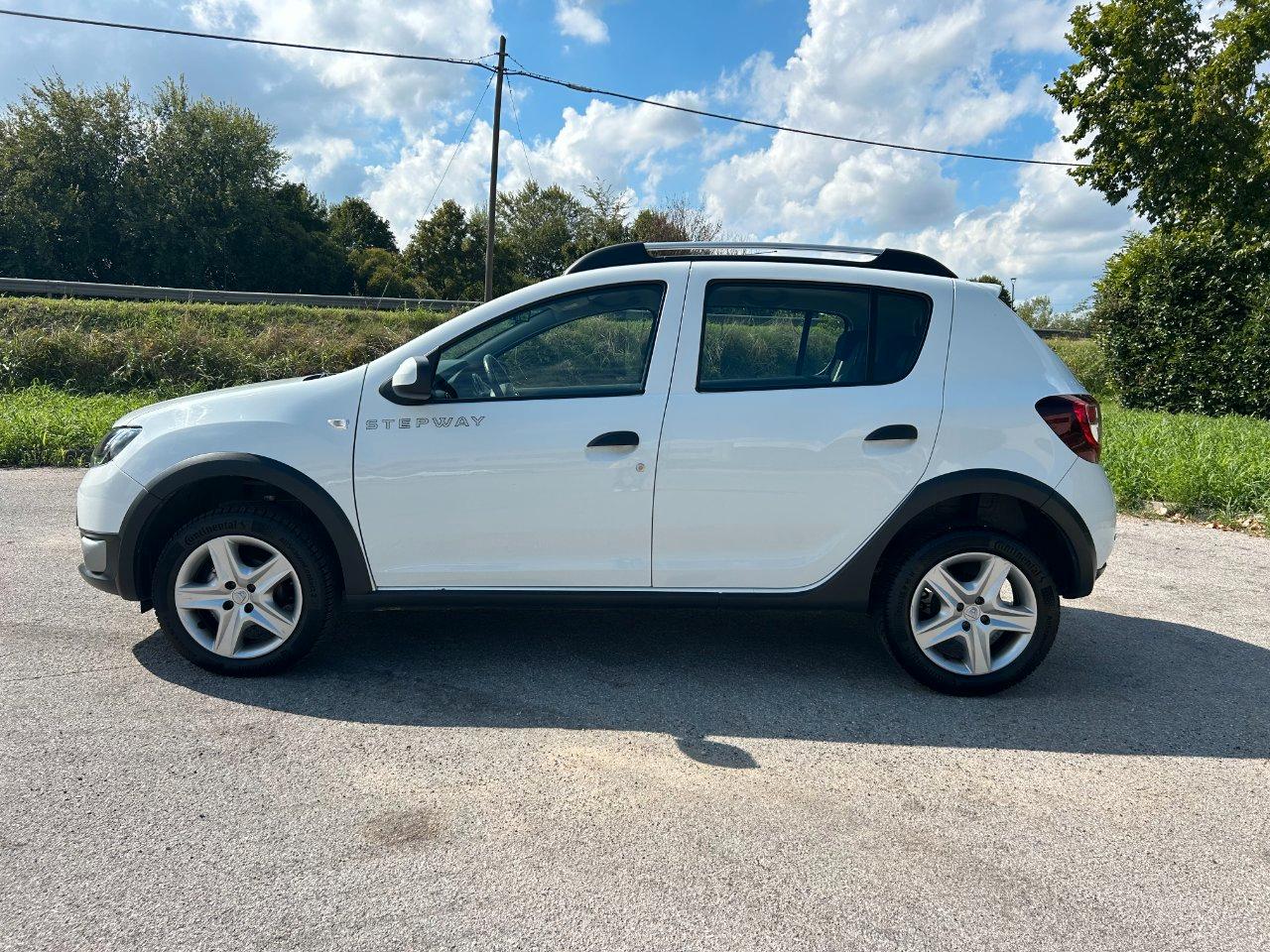 Dacia Sandero Stepway 1.5 dci s&s 90cv auto