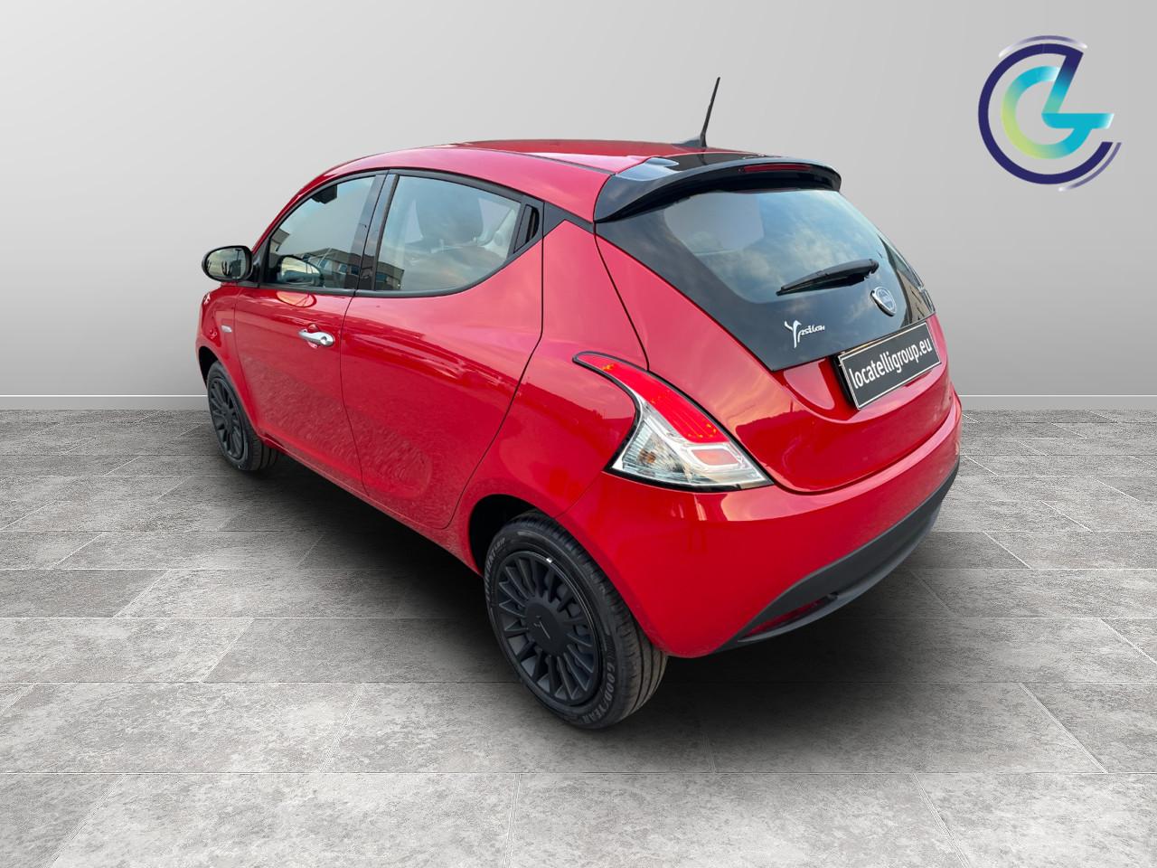 LANCIA Ypsilon III 2021 - Ypsilon 1.0 firefly hybrid Silver s&s 70cv