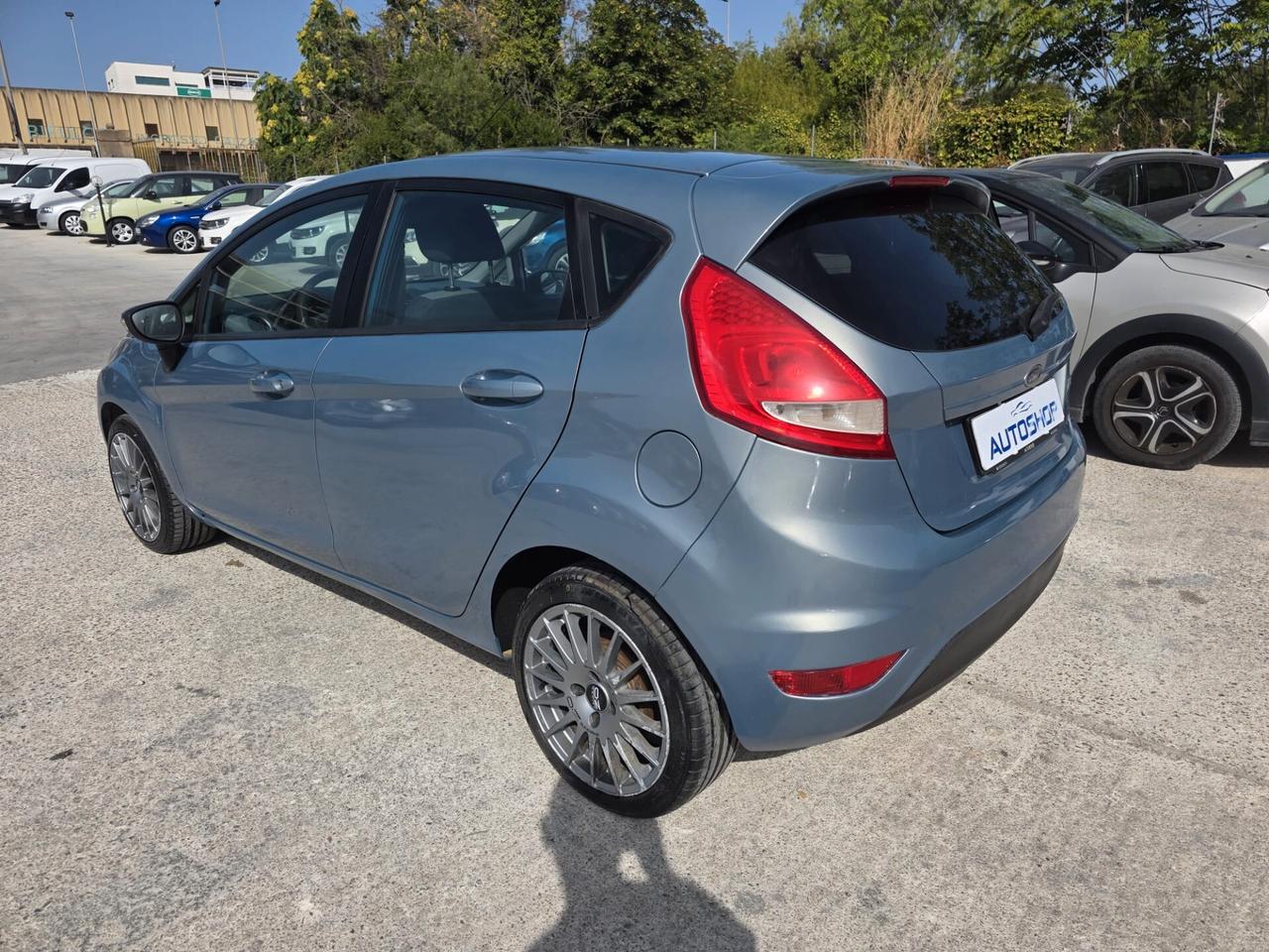 Ford Fiesta 1.4 5 porte Bz.- GPL Titanium