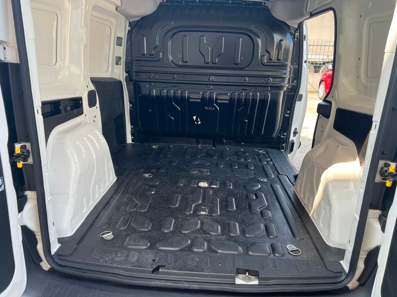 Fiat Doblo Doblò 1.3 MJT S&S PC-TN Cargo Lounge