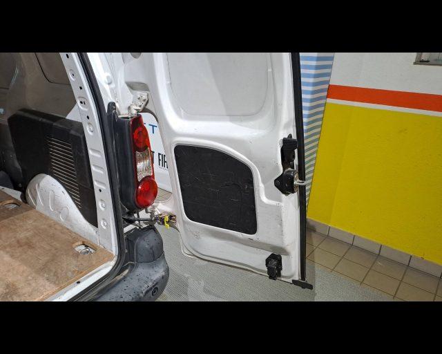 PEUGEOT Partner 1.6 hdi 8v 75cv L1 Aff. 2p.ti E5