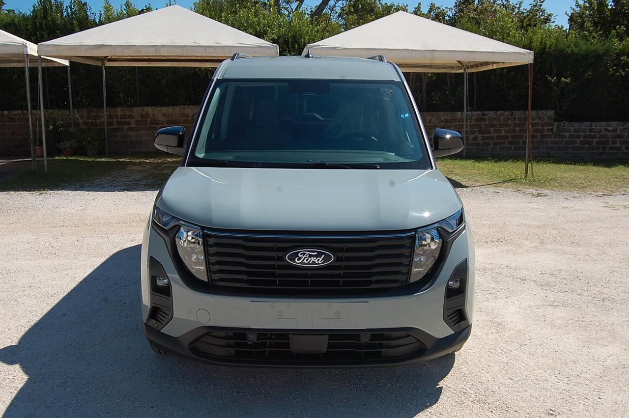 Ford Tourneo Courier 1.0 EcoBoost Titanium