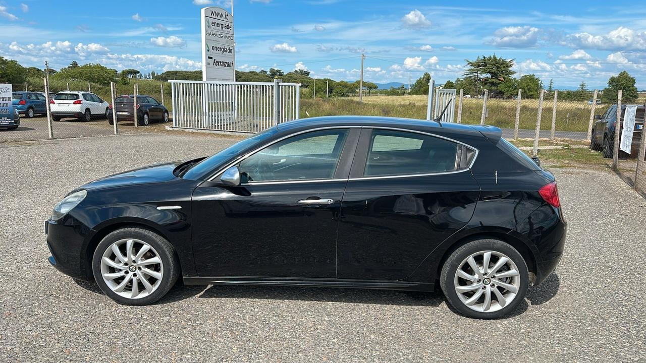 Alfa Romeo Giulietta 1.6 JTDm-2 105 CV Distinctive
