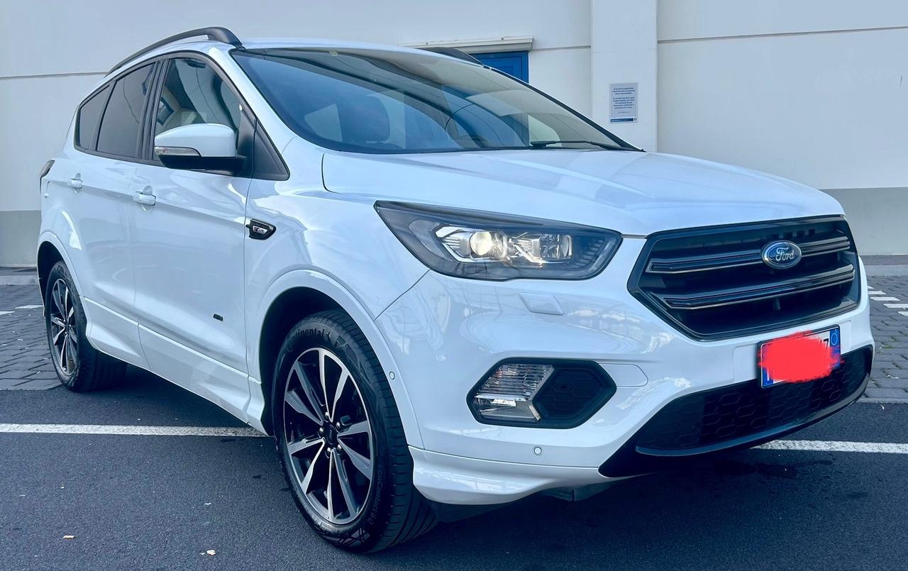 Ford Kuga 2.0 TDCI 150 CV S&S 4WD ST-Line Business