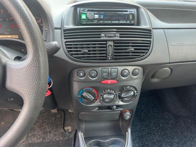FIAT Punto 2ª serie Punto 1.2i cat 3 porte EL