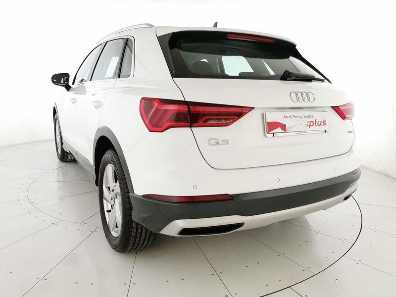 Audi Q3 35 2.0 tdi Business Advanced quattro s-tronic