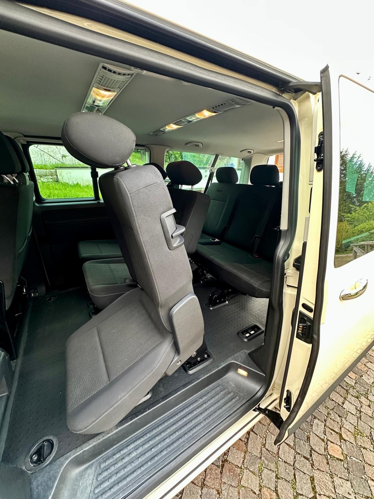 Volkswagen Caravelle 2.0 TDI 204CV DSG PL Cruise