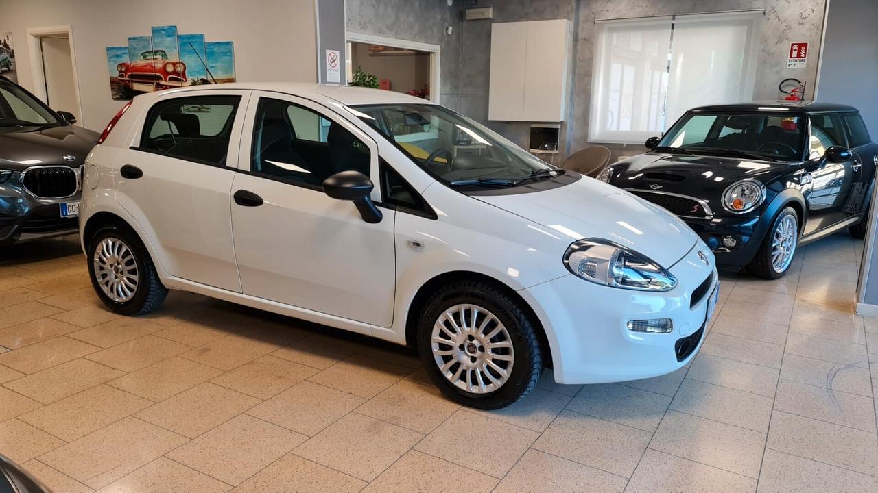 Fiat Punto 1.3 MJT II S&S 95 CV 5 porte Street