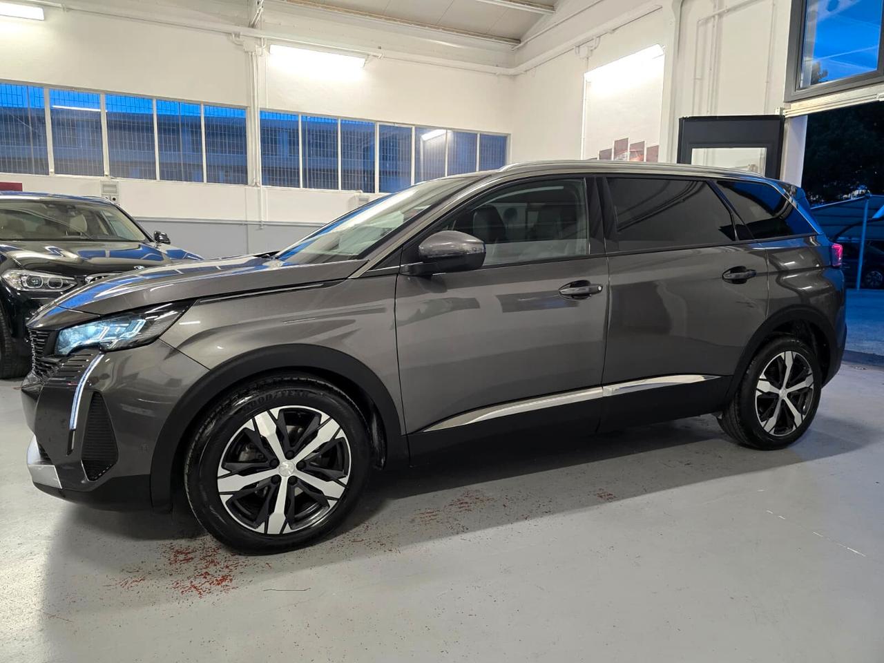 Peugeot 5008 BlueHDi 180 S&S EAT8 Allure Pack